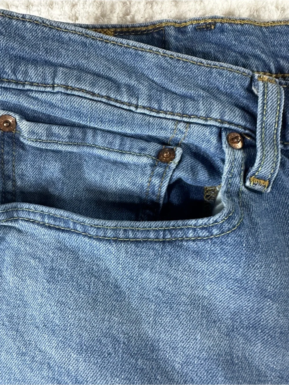 Men’s Levi’s 512 Slim Tapered Jeans 38/30 Light Wash Red Tab